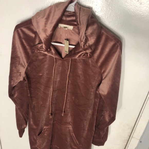 Hoodie - Picture 2 of 7